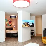 Hotel Go25 *